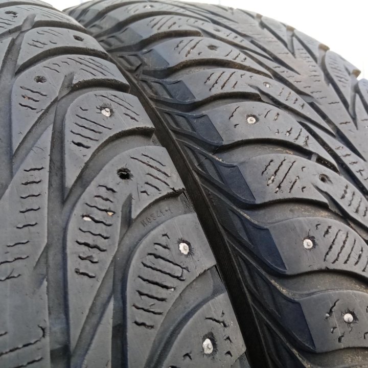 Шины 215/70 R16, 2шт