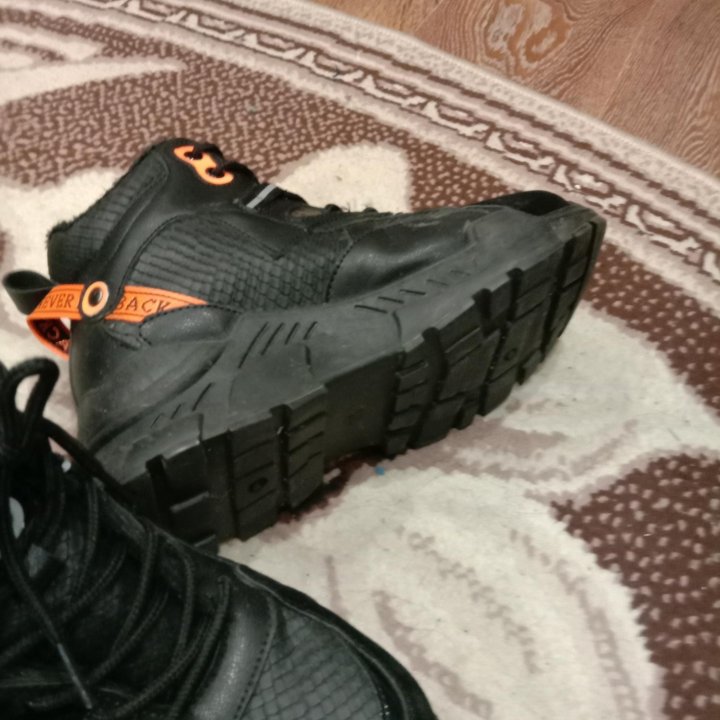 Полуботинки