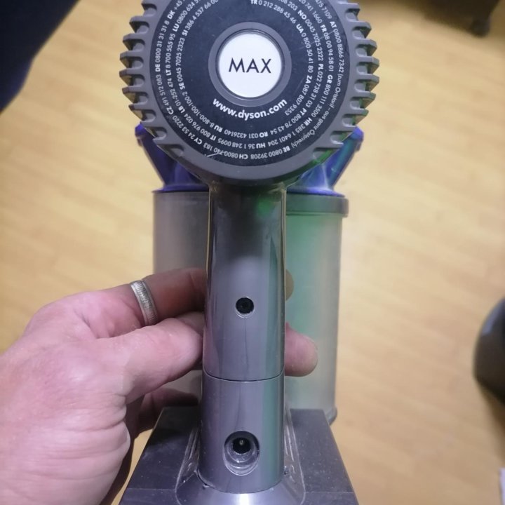 Dyson v6 slim