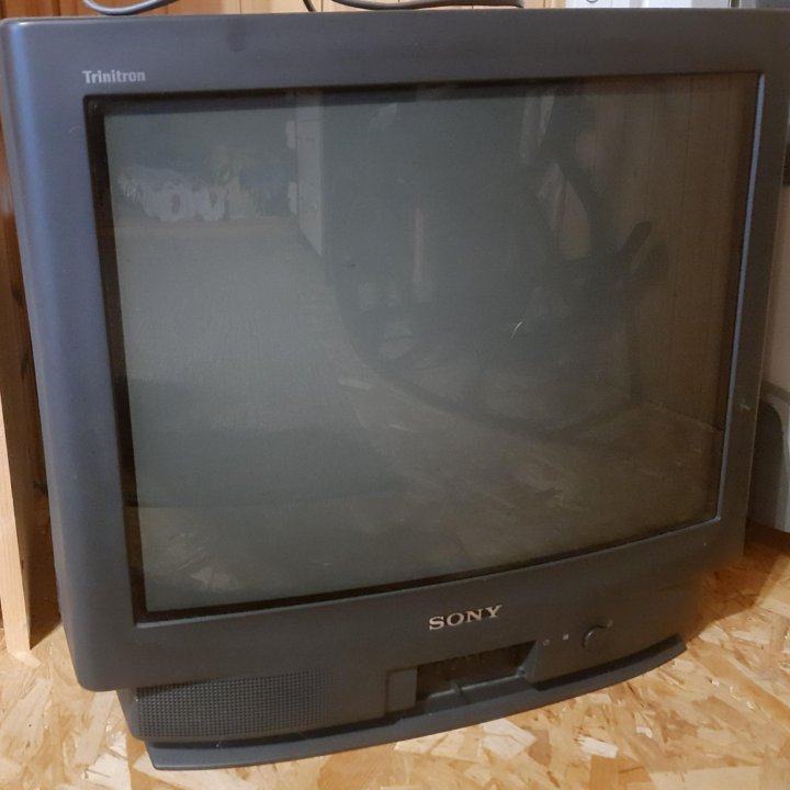 Телевизор SONY TRINITRON 20