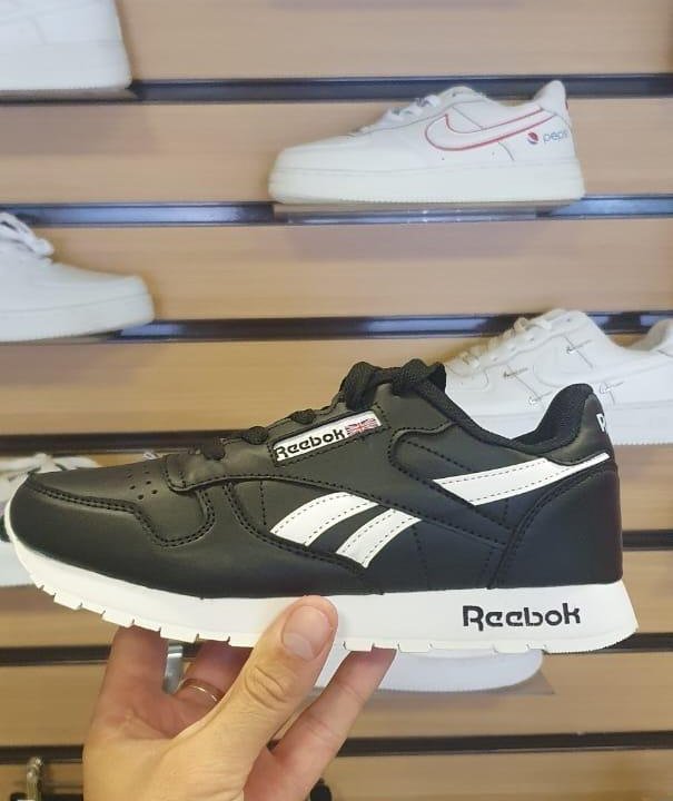 Кроссовки женские Reebok