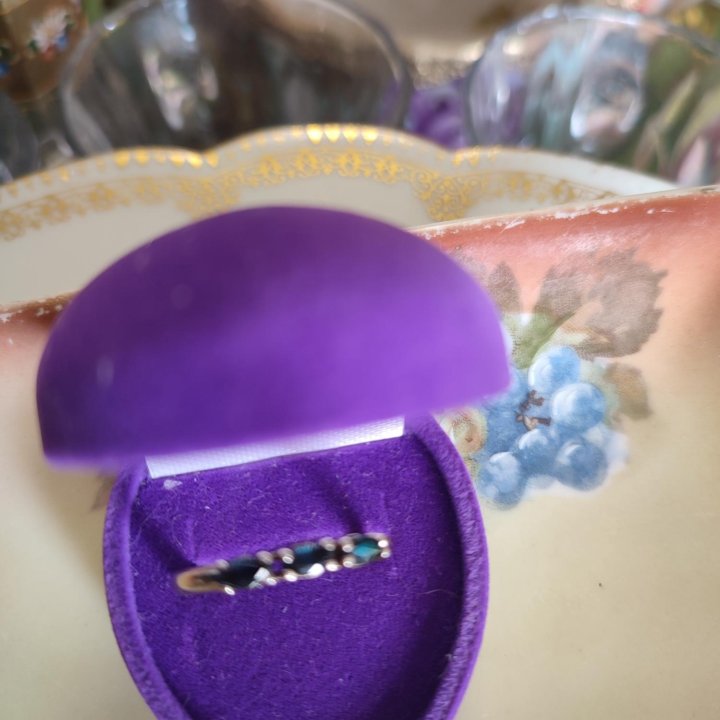 Золотое кольцо 585