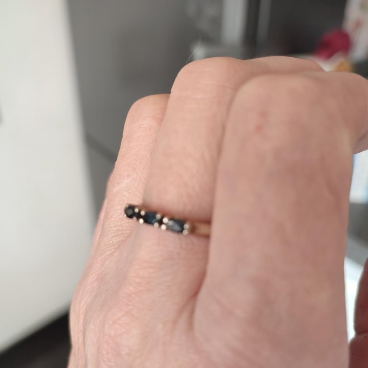 Золотое кольцо 585