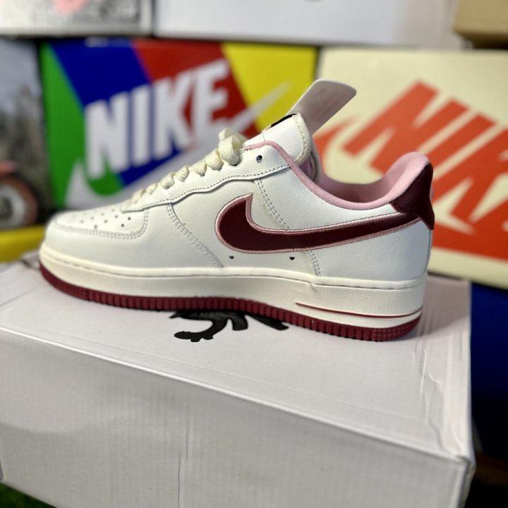 Кроссовки женские Nike Air Force 1 Low