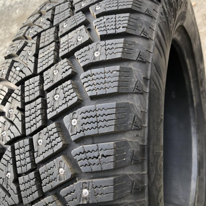 215/65 R17 шина зимняя Континенталь 1шт