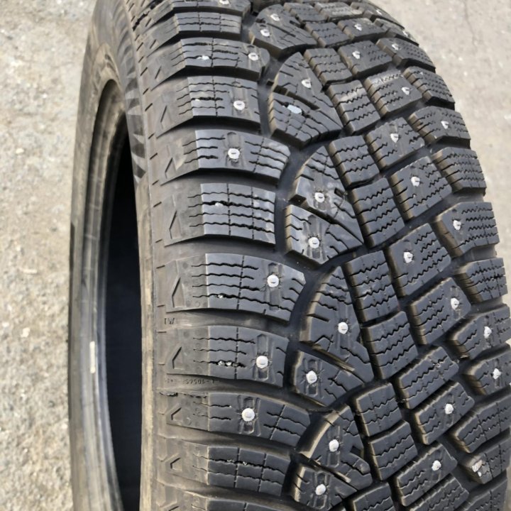 215/65 R17 шина зимняя Континенталь 1шт