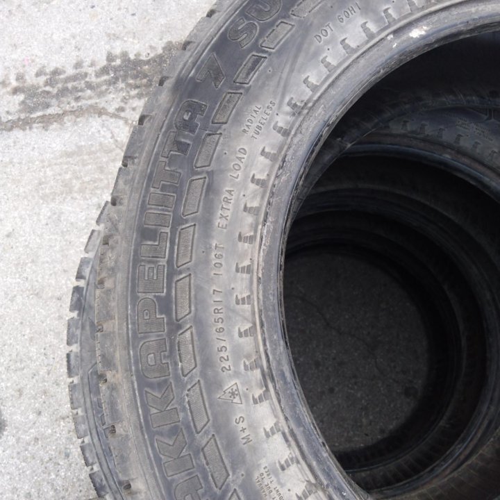 225 /65 R17