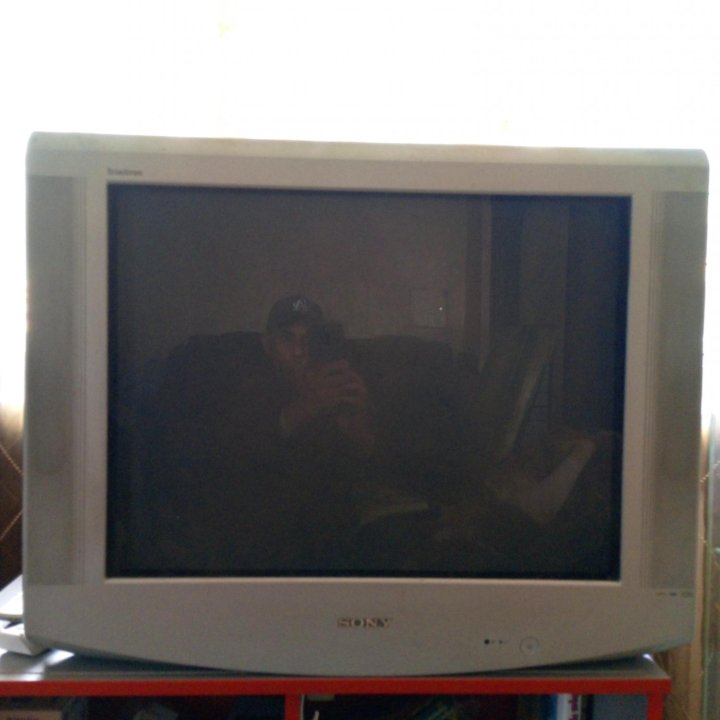 Телевизор soni trinitron