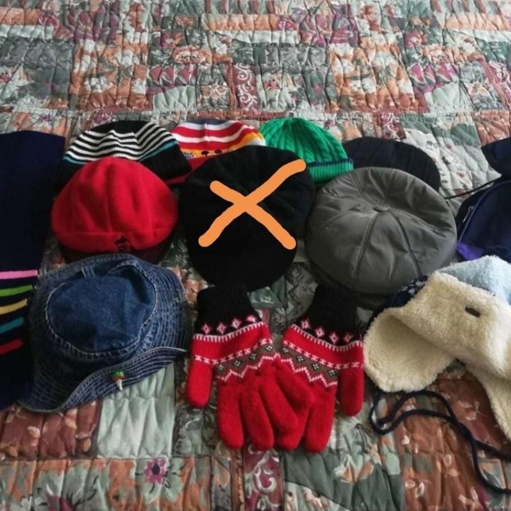 Шапки, кепки, шарф, панама, перчатки, рюкзак