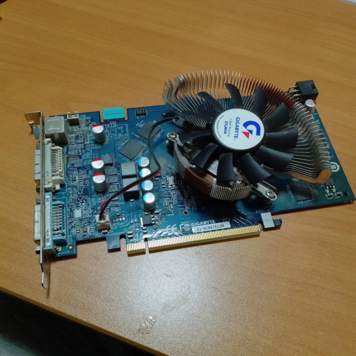 Видеокарты GeForce 9600 GT 512 Mb