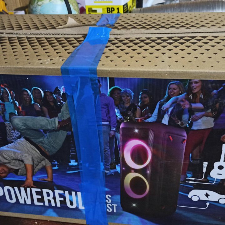 JBL partybox 300