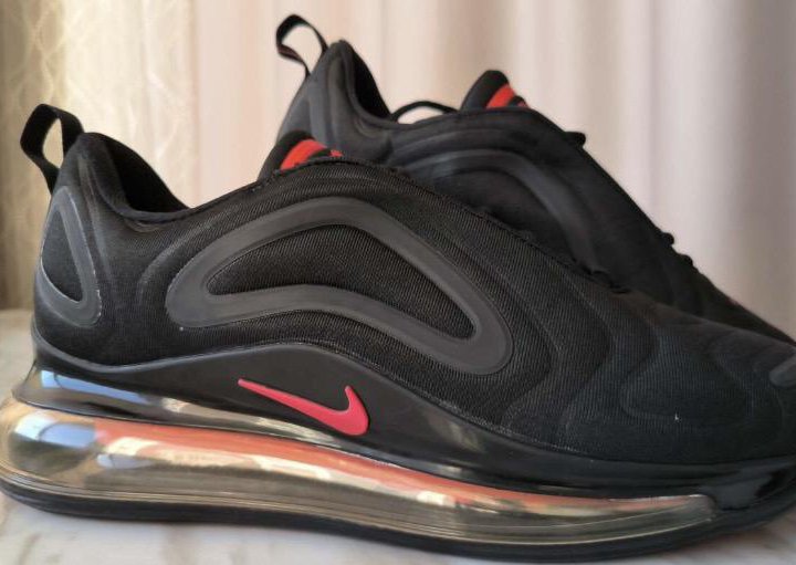 Кроссовки Nike Air Max 720