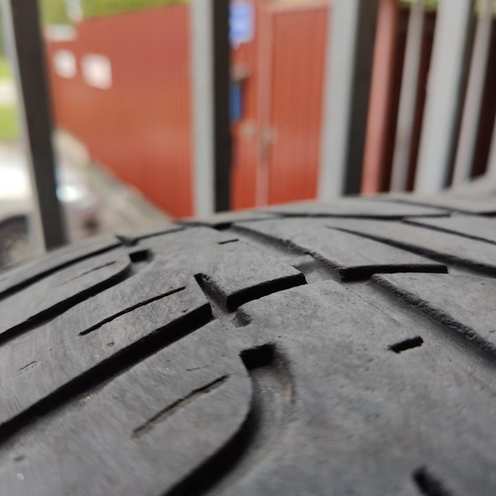 Шина Pirelli 285/60/18 1шт