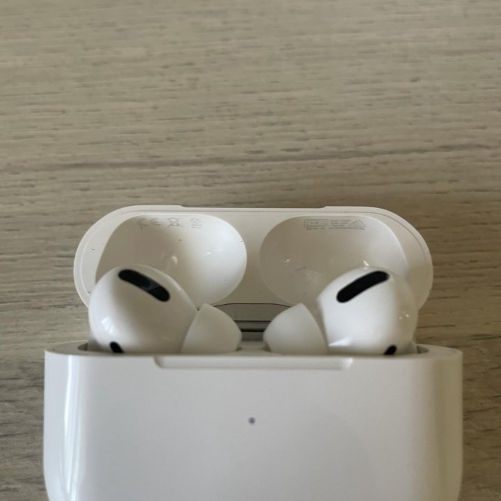 AirPods Pro