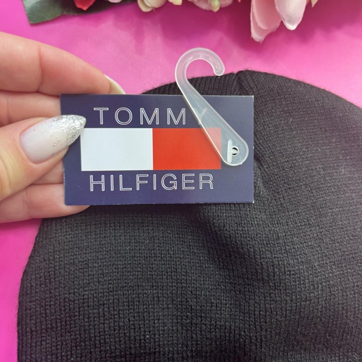 Шапка tommi hiLfiger