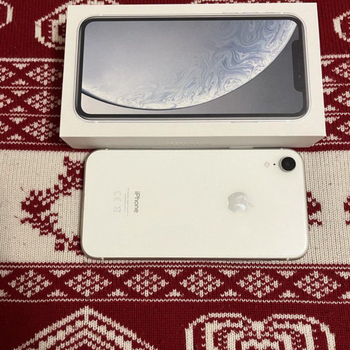 iPhone XR 128 White