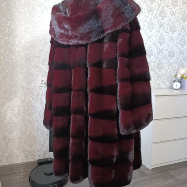 Норковая шуба Новая 46-48-50 Kopenhagen Fur