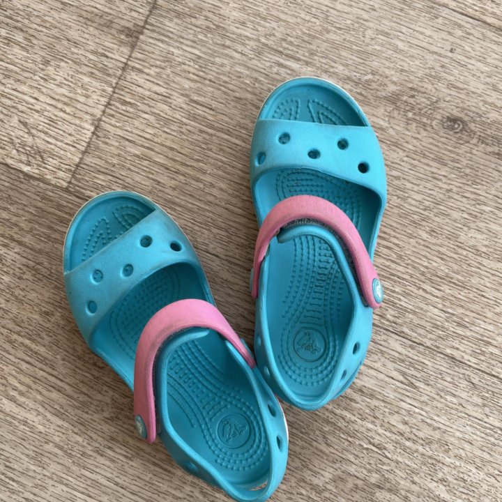 Сандали кроксы Crocs