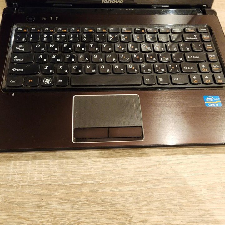 Lenovo G470, core i3, SSD+HDD, 2 видеокарты