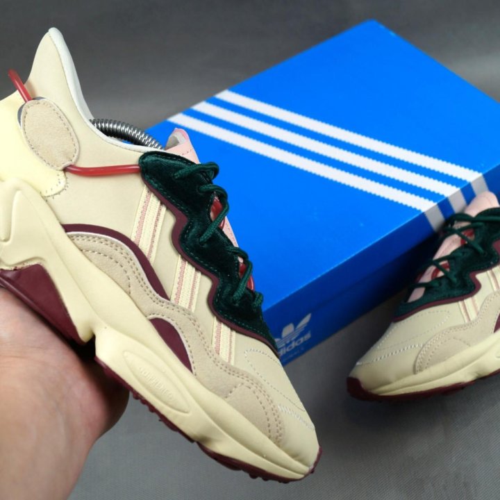 Кроссовки Adidas Ozweego