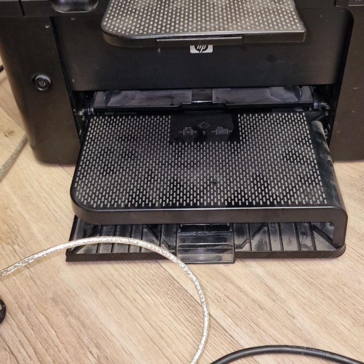 Принтер HP LazerJet Pro P1606dn