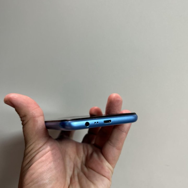 Продам Realme C11 2021 2/32Gb