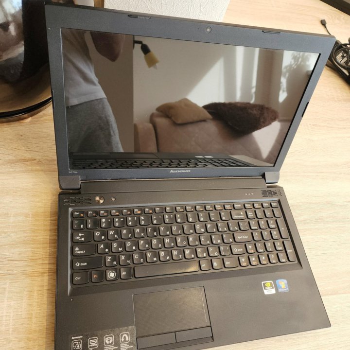 Lenovo B570e, core i5, 8gb, SSD+HDD, nvidia gt410m