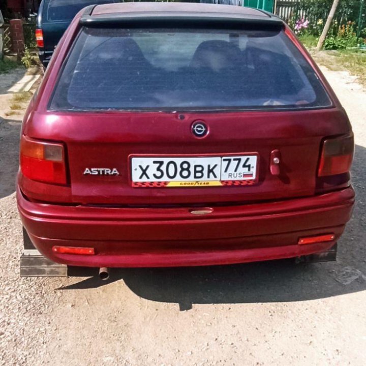 Opel Astra, 1992