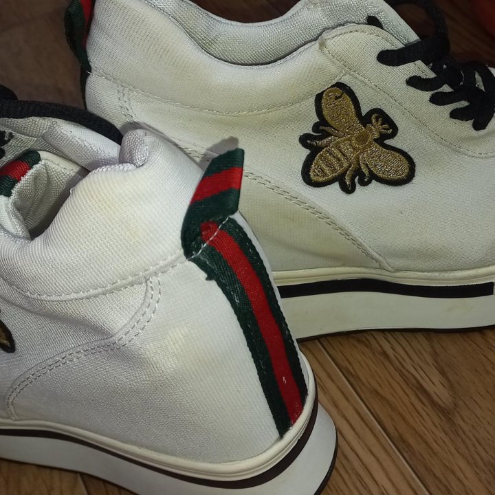 Кроссовки гуччи