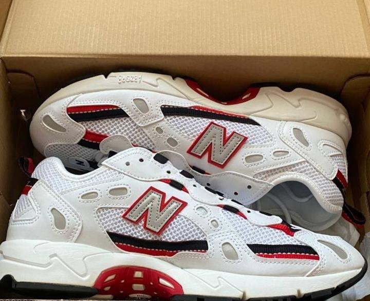 New balance 827 White Red