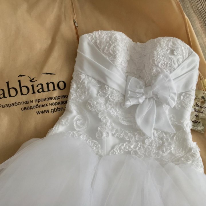 Короткое свадебное платье Gabbiano Limited Edition