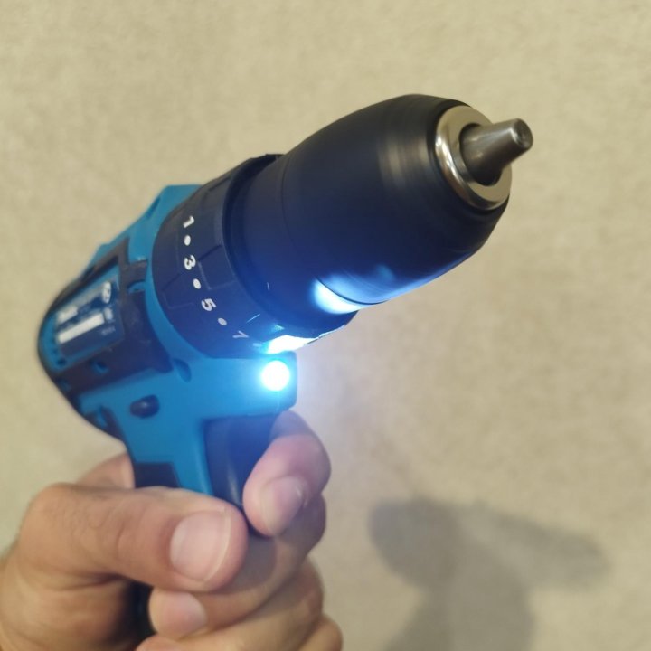 Шуроповерт Makita 48v новый в кейсе