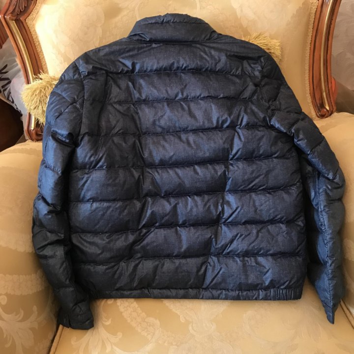 Демисезонный пуховик Moncler оригинал