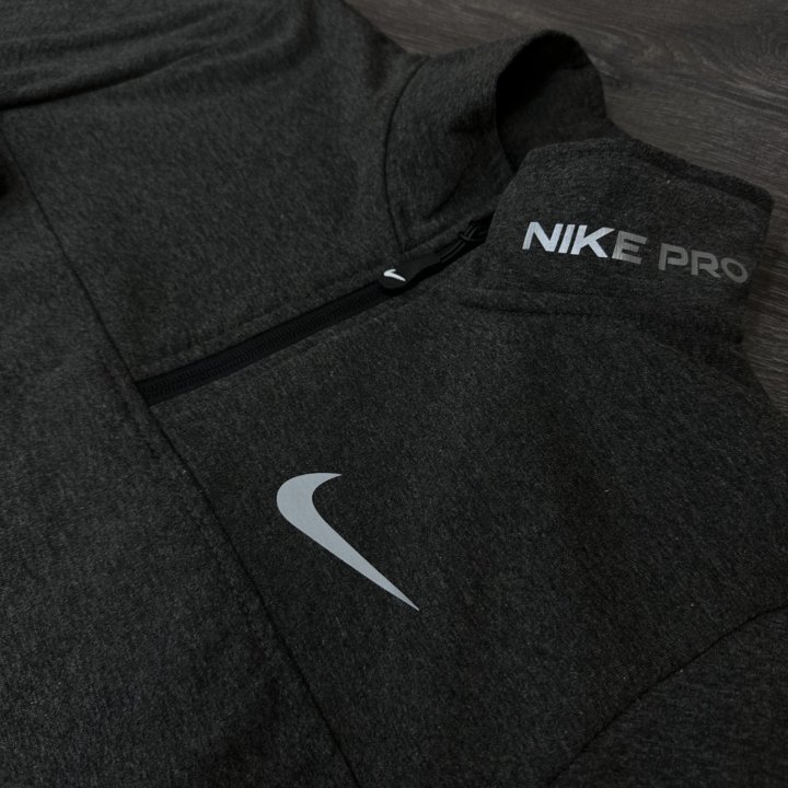 Толстовка Nike на флисе