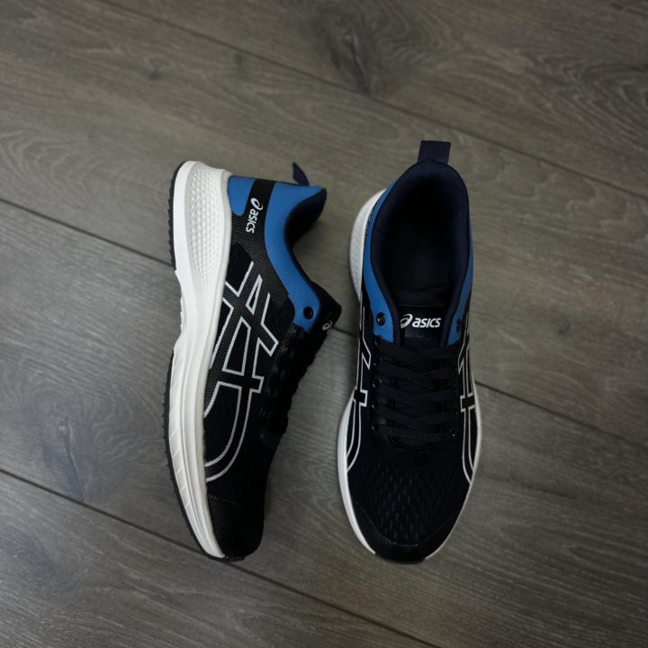 Кроссовки ASICS