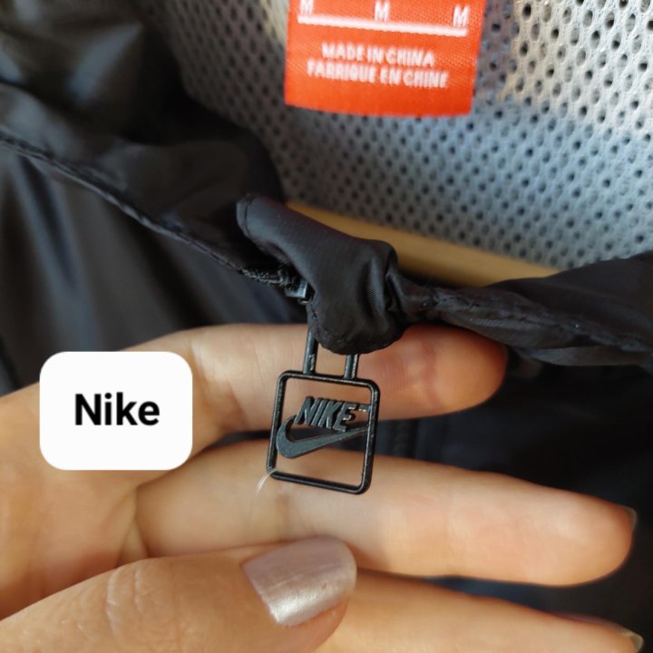 Мужская ветровка Nike M(42-44)