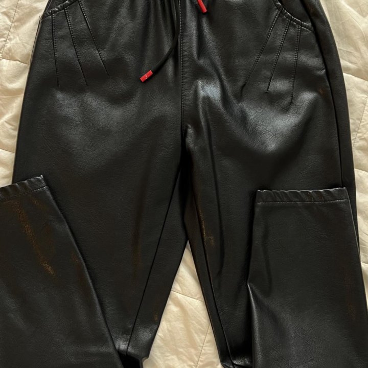 кожаные брюки