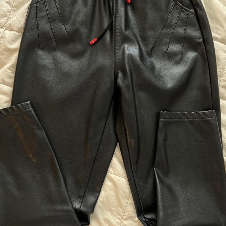 кожаные брюки