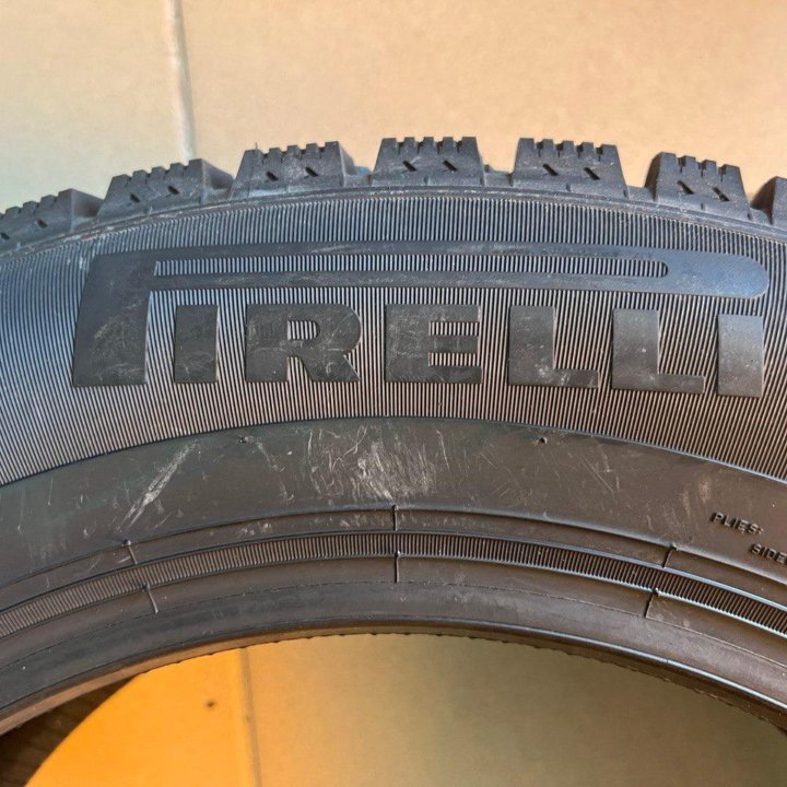 Pirelli Ice Zero 185/65 R15 92T