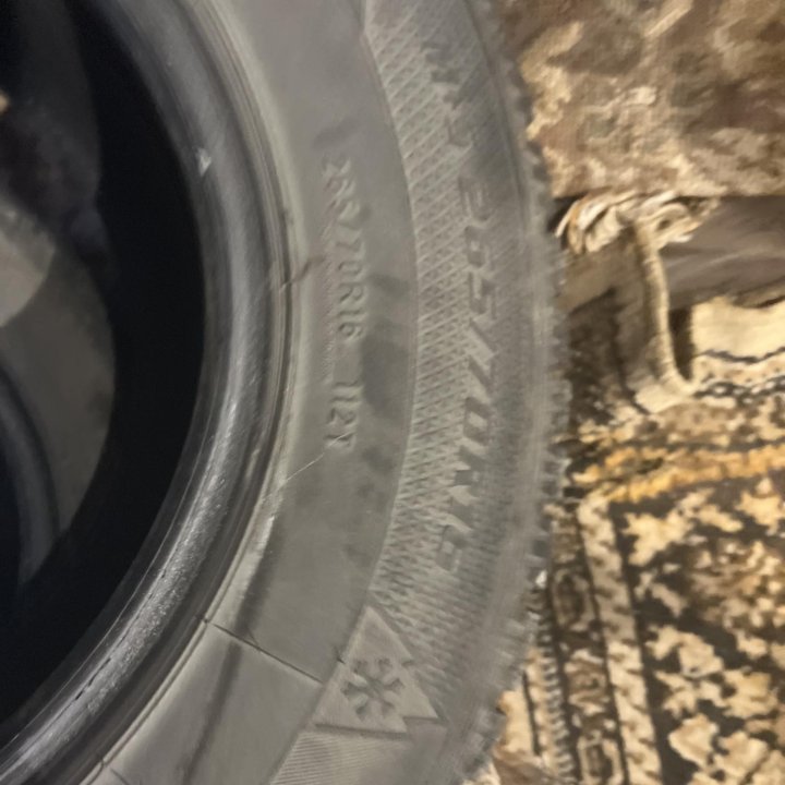 Goodyear Ultra GRIP 500 1шт 265/70