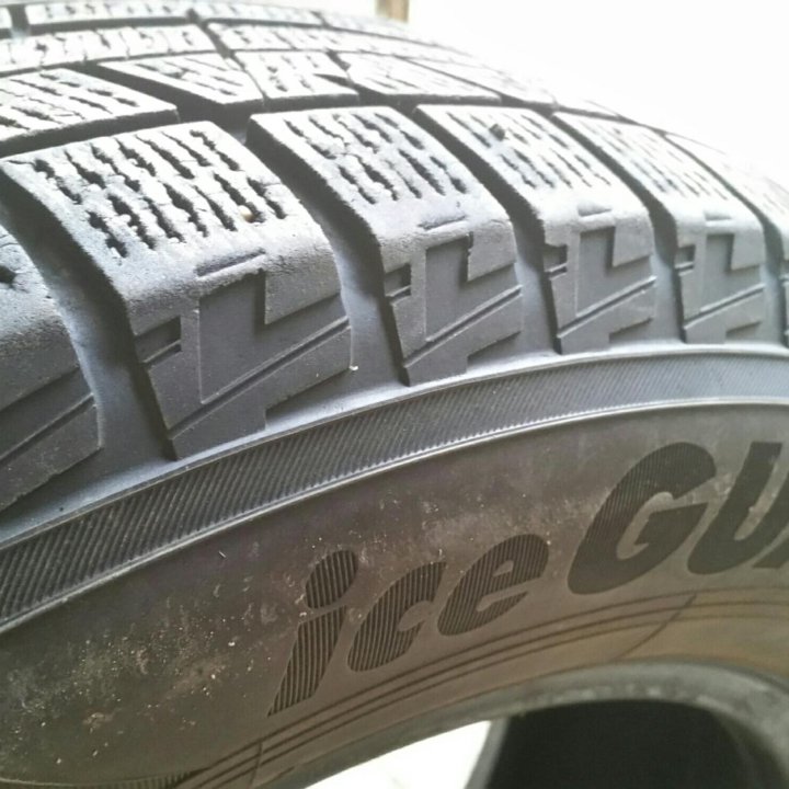 Зимняя шина Yokohama GUARD 50 plus 215 / 60 R 16