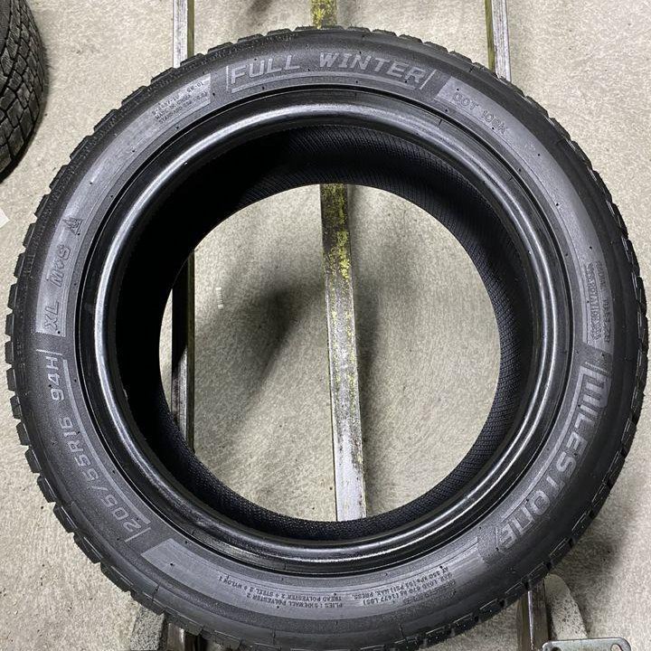 Milestone Full Winter 205/55 R16