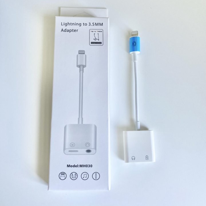 Адаптер новый lightning 2 в 1 lightning + aux