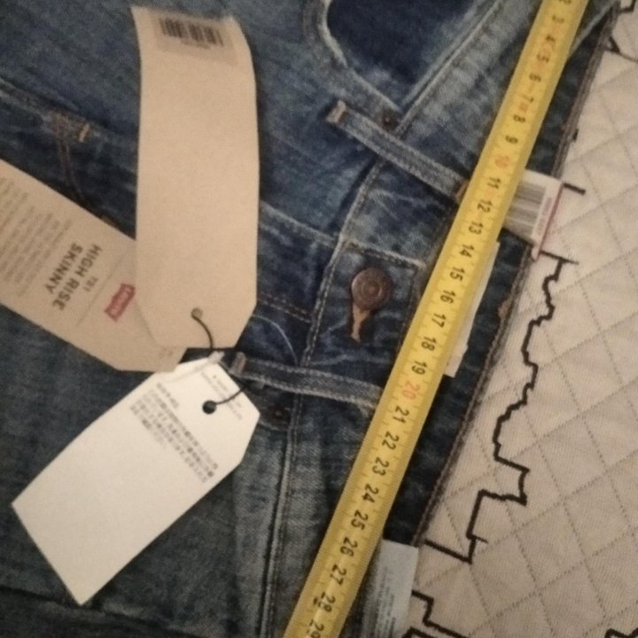 Levi's w 23 L32 новый оригинал