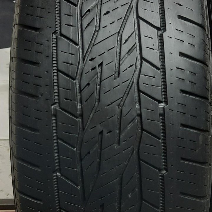 215/60R17 96H Continental ContiCrossContact LX