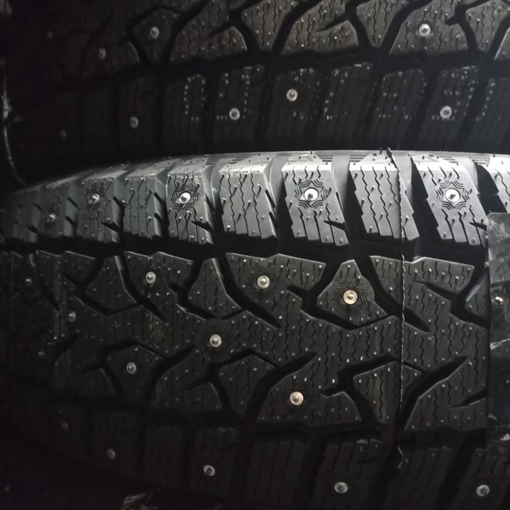 Зимняя резина 185/65 R-15 