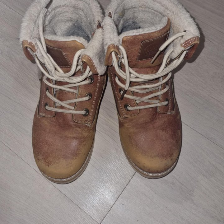 Ботинки демисезонные