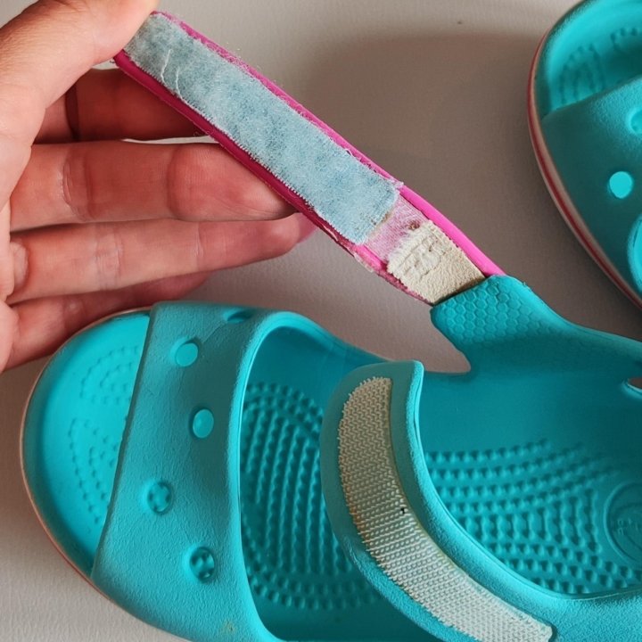 Сандали Crocs c9