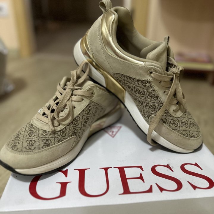 Кроссовки Guess 39 размер