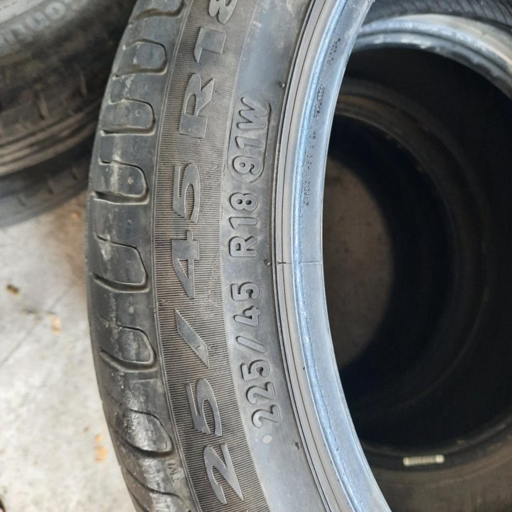 Pirelli p7 , 225/45/18, 1шина RFT